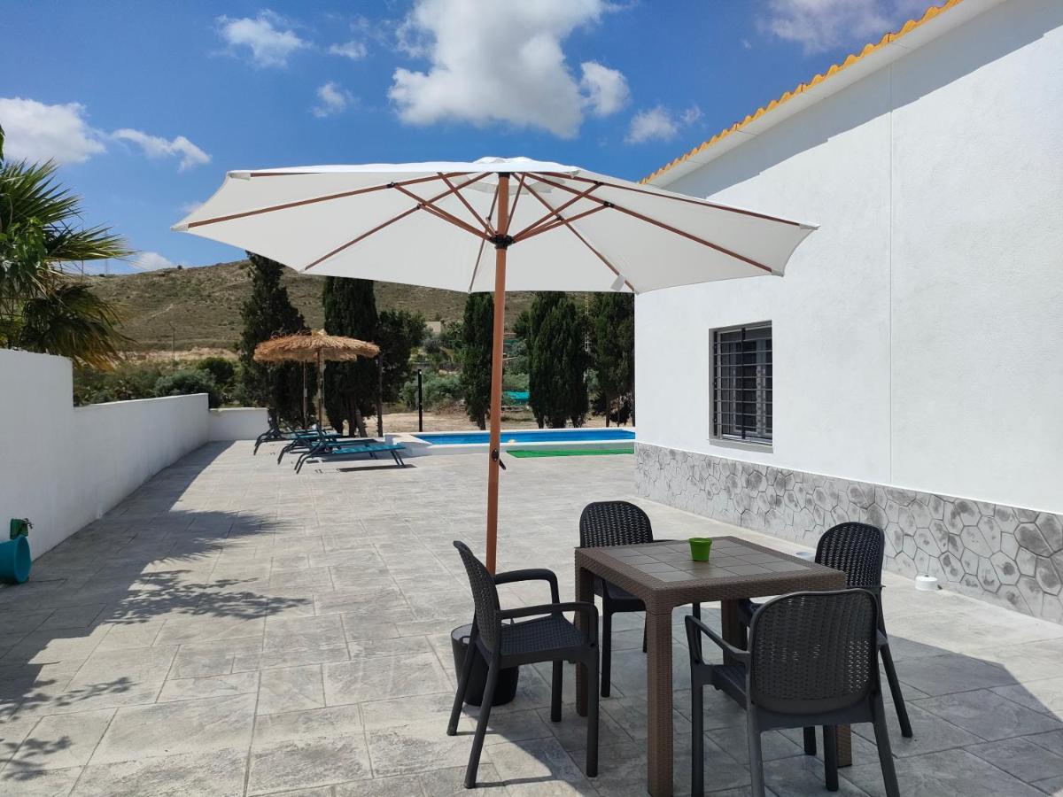 Casa Rural Con Piscina Climatizada Y Barbacoa A 10 Km De Alicante Y Playas, 3000 M2 De Terreno Elche Bagian luar foto